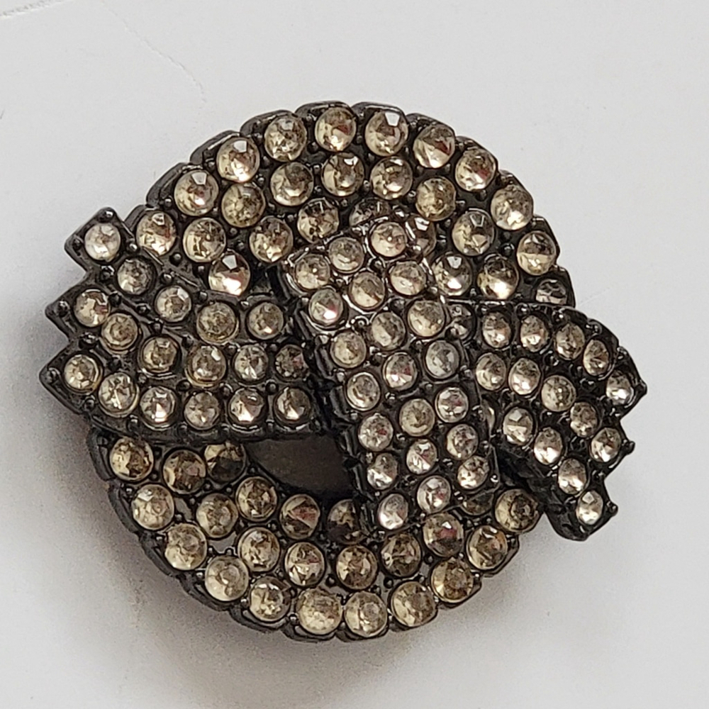 Pair Vintage Rhinestone Bow Tie Shoe Clips Costume Jewelry Leather Backing - Picture 2 of 5
